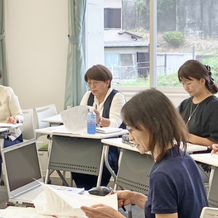 あいち保育研修研究協議会 活動風景
